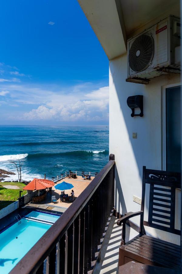 Rock Fort Beach Resort Unawatuna Bagian luar foto