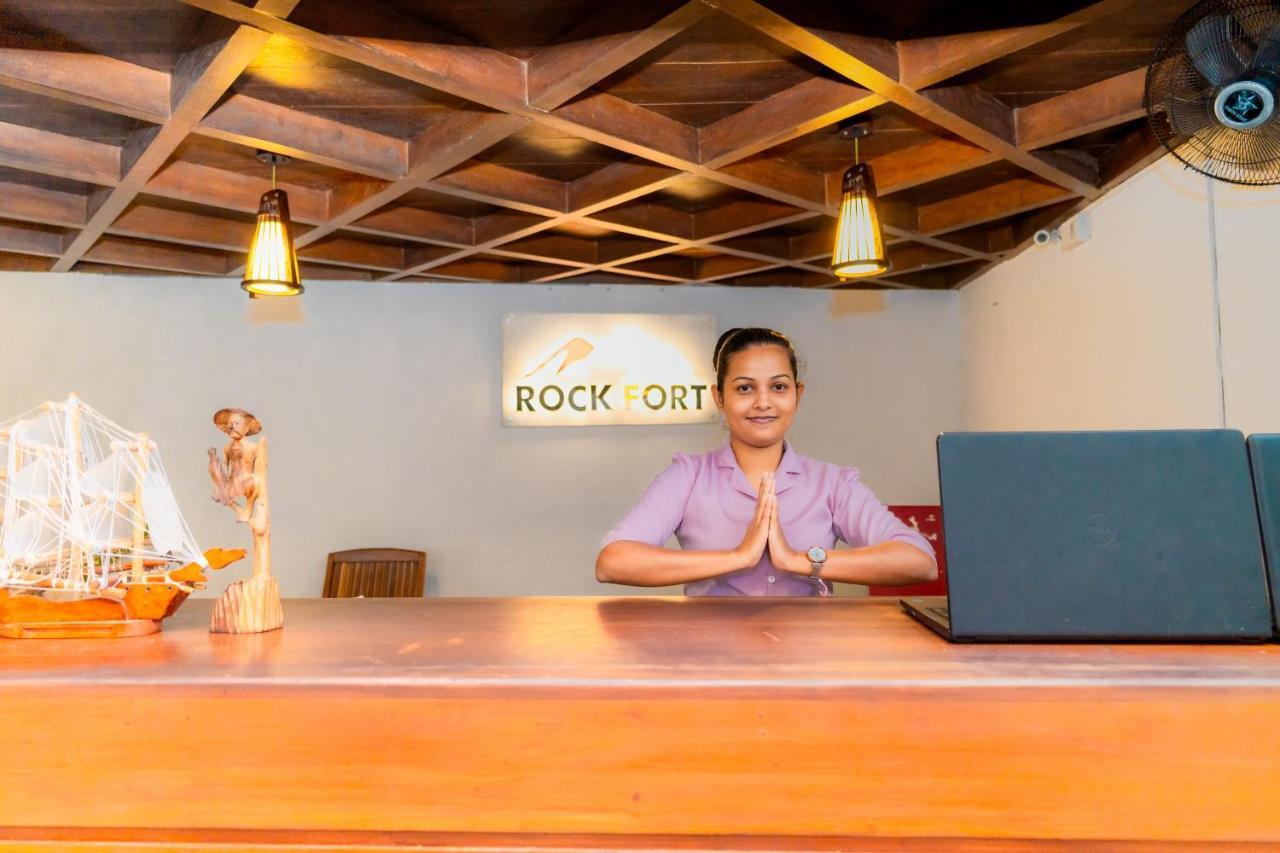 Rock Fort Beach Resort Unawatuna Bagian luar foto