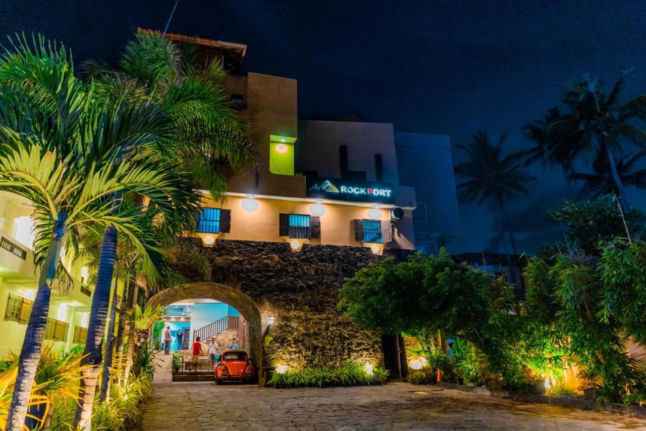Rock Fort Beach Resort Unawatuna Bagian luar foto