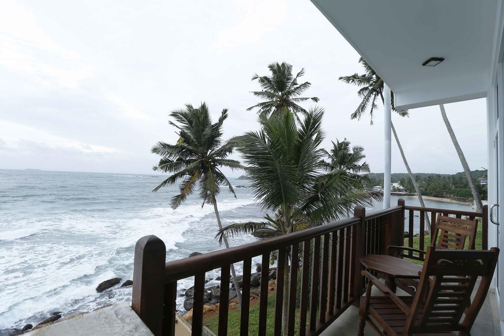 Rock Fort Beach Resort Unawatuna Ruang foto